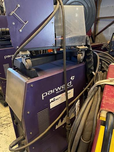 Usato SALDATRICE (N°7) PARWELD XTM-WF200