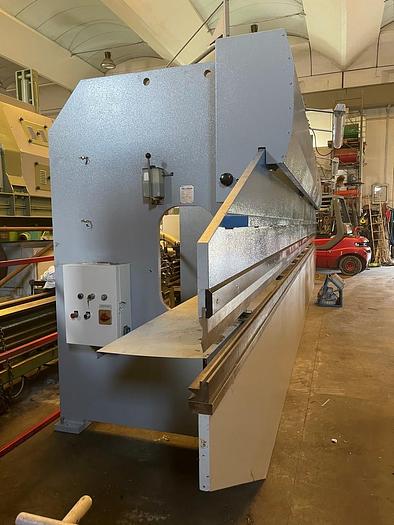 Usato PIEGATRICE GABELLA  MECCANICA 10.000 X 80 ton