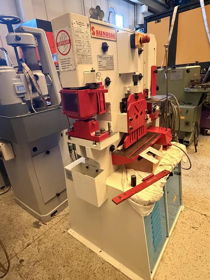 Usato PUNZONATRICE SUNRISE