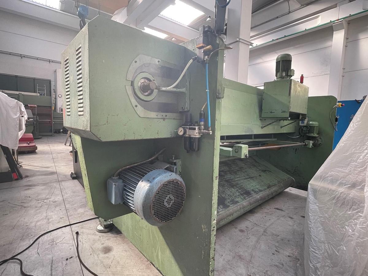 Usato CESOIA BL MECCANICA 3000x6