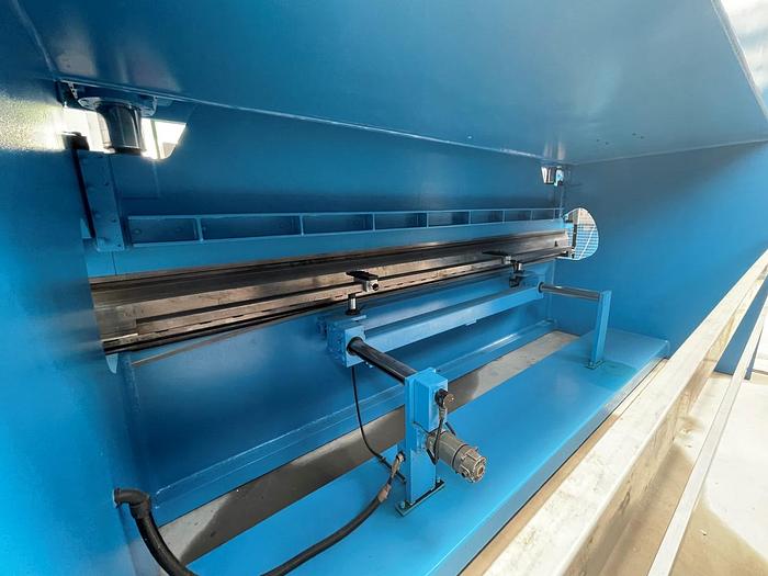 Usato PIEGATRICE FARINA IDRAULICA 5000X100 TON