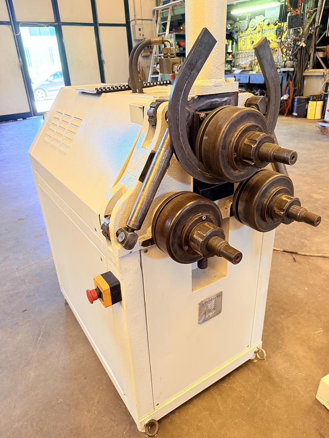 Usato PIEGAPROFILATI TAURING SAF DS 60
