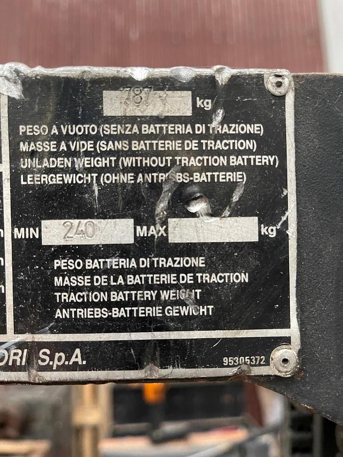 Usato TRANSPALLET ELETTRICO OM