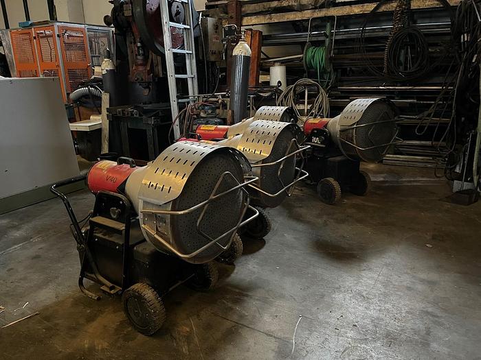 Usato GENERATORI MOBILI D’ARIA CALDA (NON FUNZIONANTI)