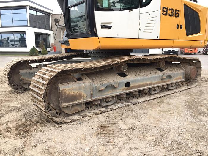 Used 2013 LIEBHERR R936 NLC