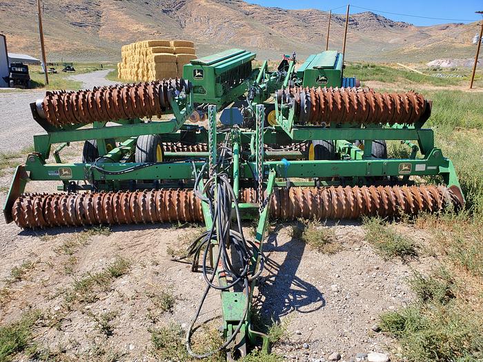 Used 25' John Deere 970 Roller Harrow