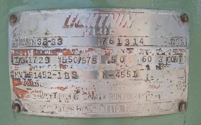 D'occasion USED LIGHTNIN TOP ENTRY MIXER, MODEL: N 33G33, 0.33 HP
