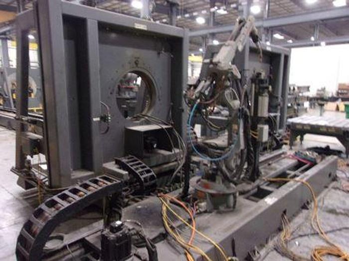 Used YASKAWA  YASKAWA  EA1900N MULTI-ARM WELDING CELL, HUGE, BARELY USED (100 hours)