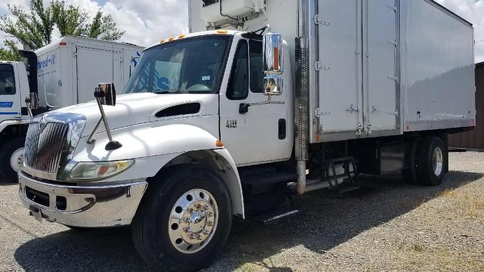 Used 2006 INTERNATIONAL 4300