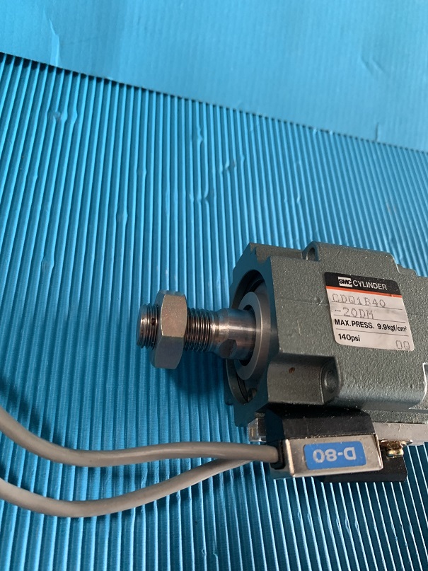 Used SMC Air Cylinder CDQ1B40-20DM