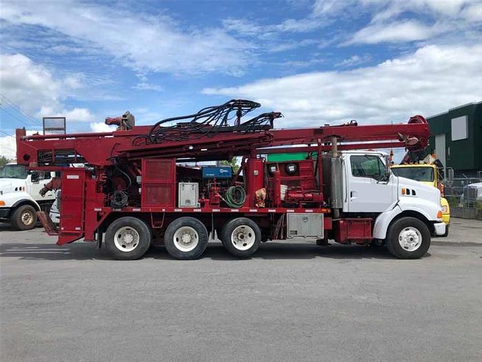 Used 2001 Foremost Barber DR12 Drill Rig