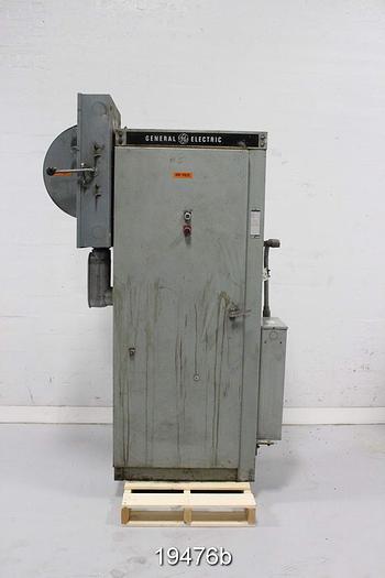 Used General Electric 231GN511A3A1A Electric Starter, 200 Hp, 575 Volt, 115 Volt Controls #19476