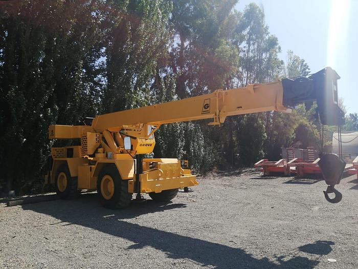 Usado 1989 Grove RT528