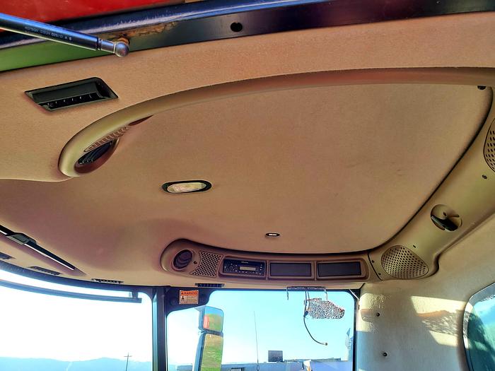 Used Case 8120 Combine w/ 40' Draper Head ** 1300 Sep Hrs **