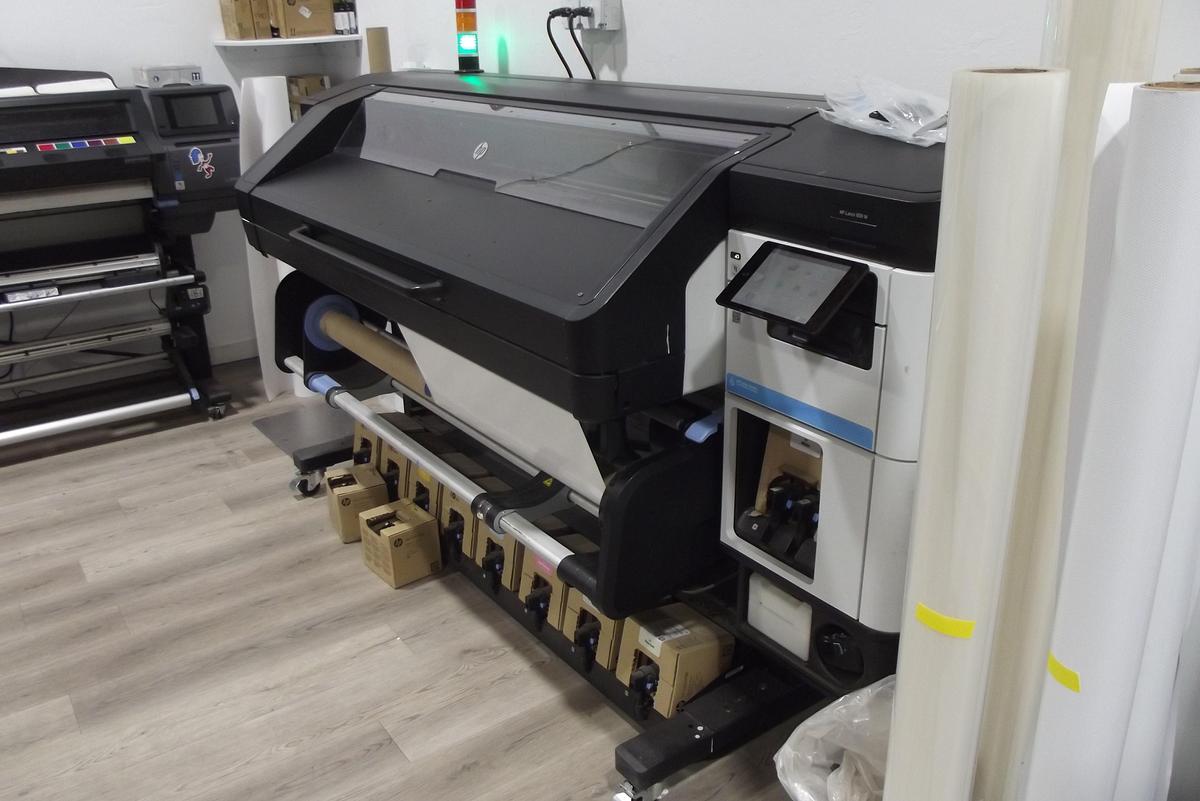 Used 2021 Hewlett-Packard 800 W