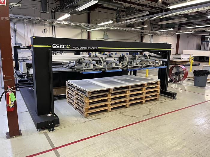 Used 2018 Kongsberg C64 with Loader and Stacker Automation C64 with Loader and Stacker Automation (i-BF60 & i-MS60)