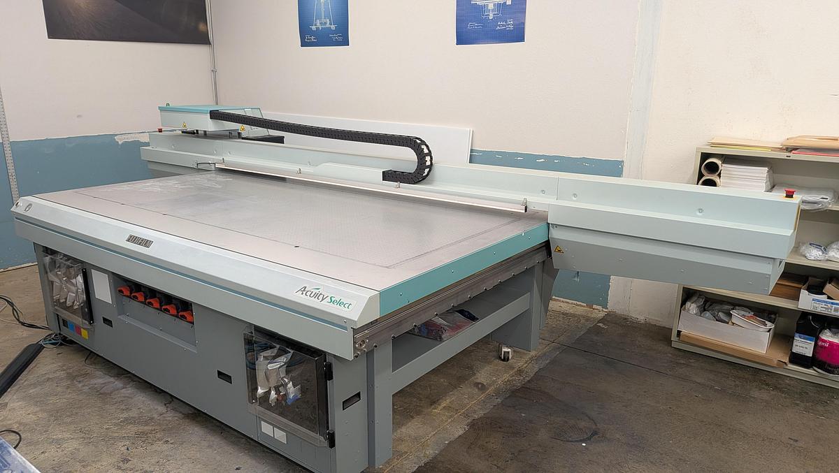 Used 2019 Fuji Aquity Select 26