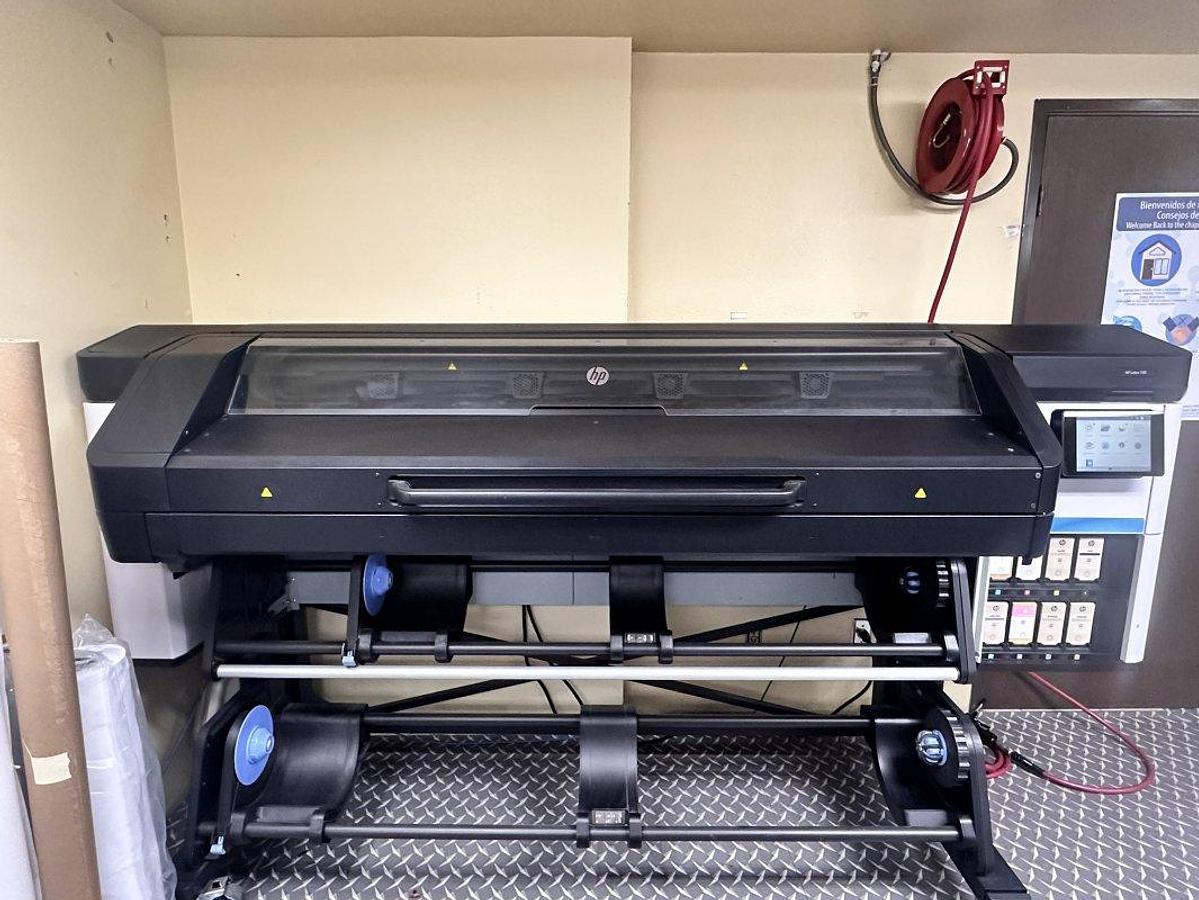 Used 2021 Hewlett-Packard Latex 700