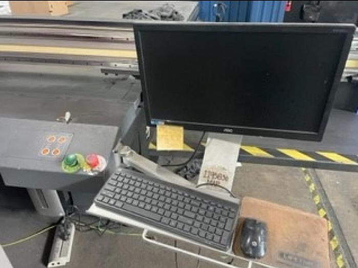 Used 2017 Flora PP3220UV