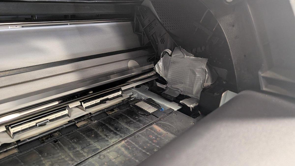 Used 2014 Hewlett-Packard Latex 360