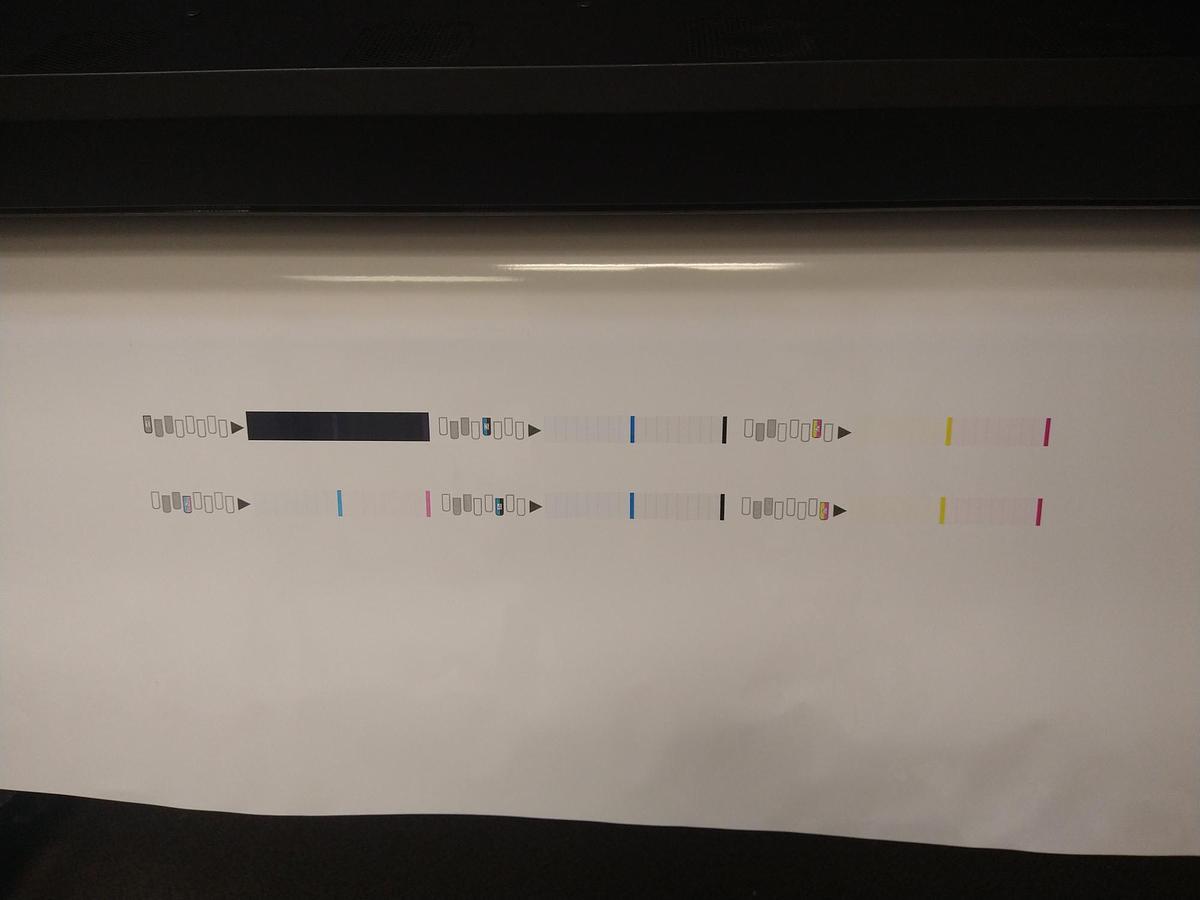 Used 2017 Hewlett-Packard Latex 365