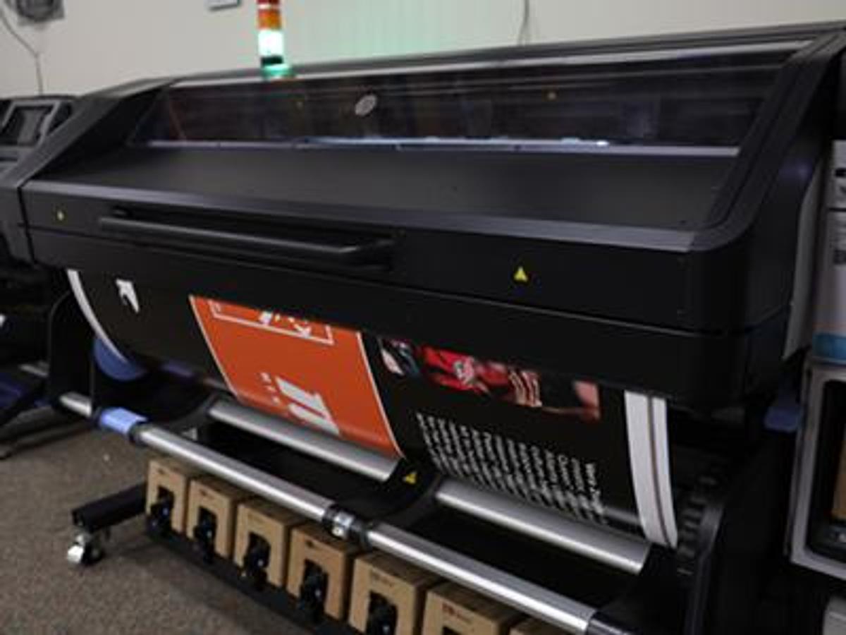 Used 2022 Hewlett-Packard Latex 800W