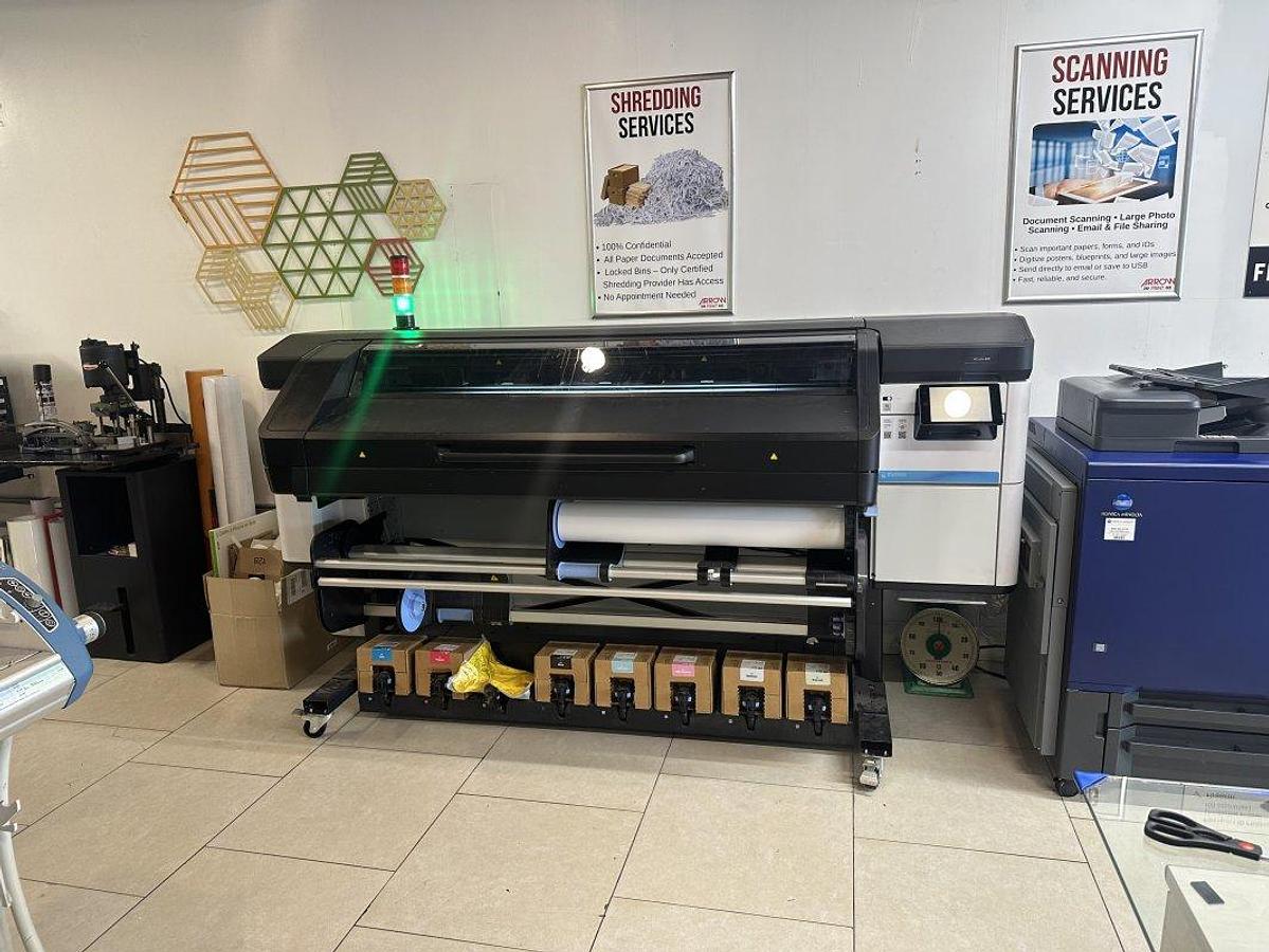 Used 2021 Hewlett-Packard LATEX 800