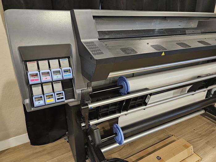 Used 2018 Hewlett-Packard Latex 335