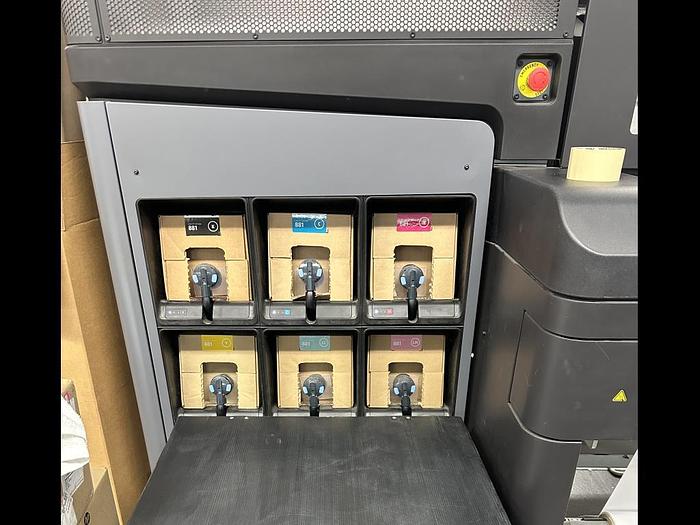 Used 2016 HP Scitex Latex 1500