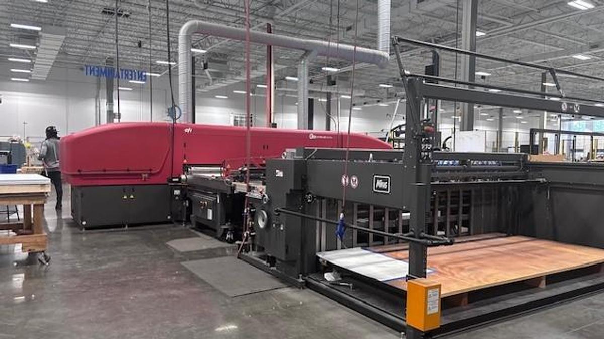 Used 2018 EFI-VUTEk HS125 with Full Automation