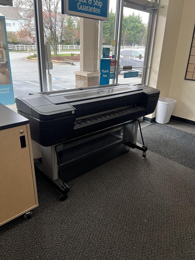 Used 2024 Hewlett-Packard DesignJet z9+