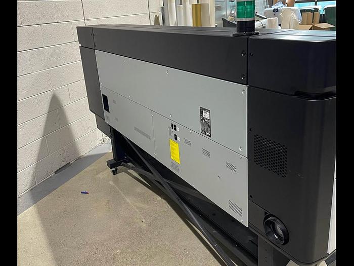 Used 2021 Hewlett-Packard Latex 800W