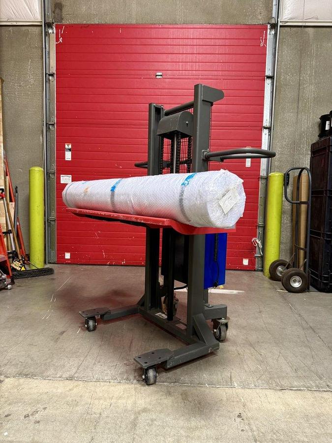 Used 2026 Foster On-A-Roll Lifter - Power Jumbo 61595
