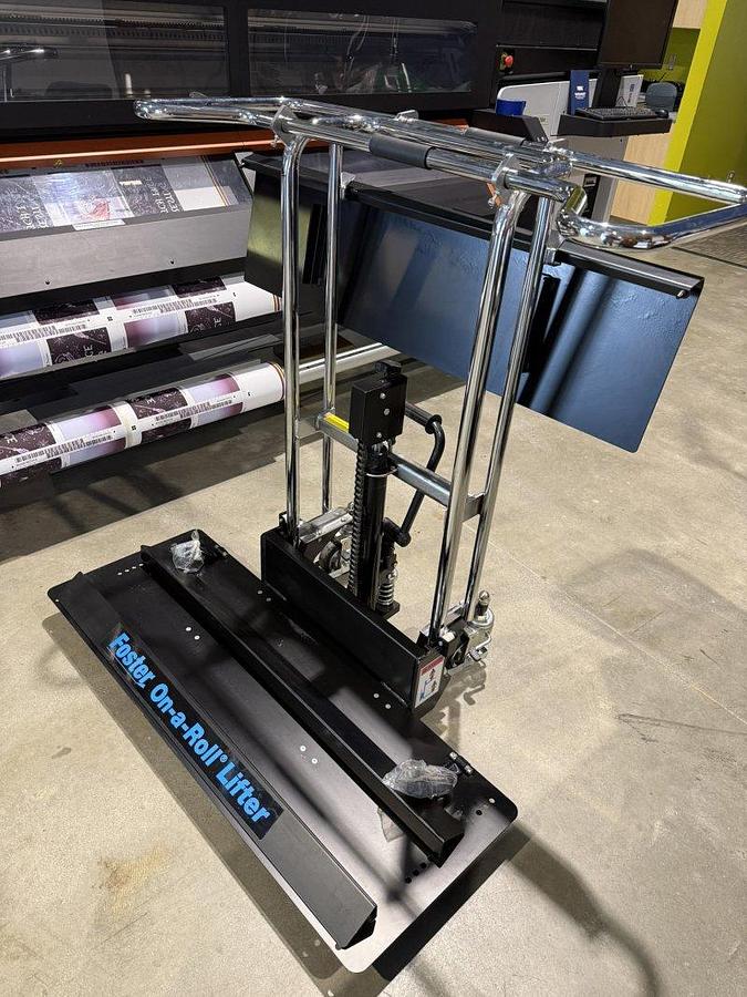 Used 2026 Foster On-A-Roll Lifter - Universal 61580