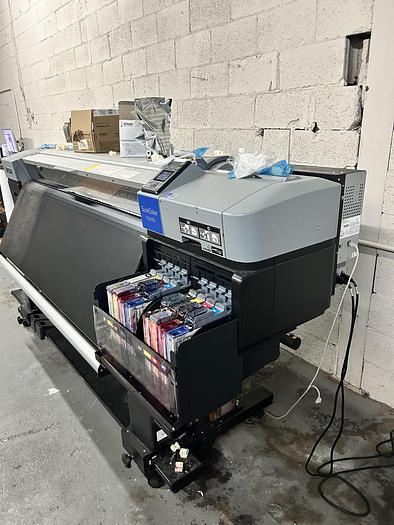 Used 2022 Epson Surecolor 9470