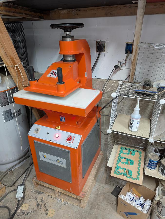 Used 2015 Other 10 ton dye cutter