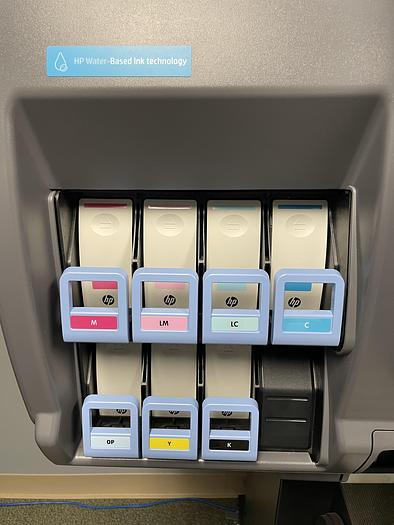 Used 2020 Hewlett-Packard Latex 560