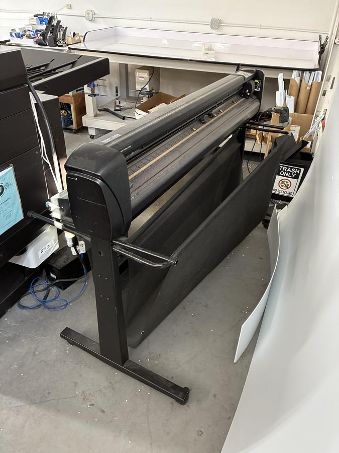 Used 2018 Hewlett-Packard Latex 115 cutter