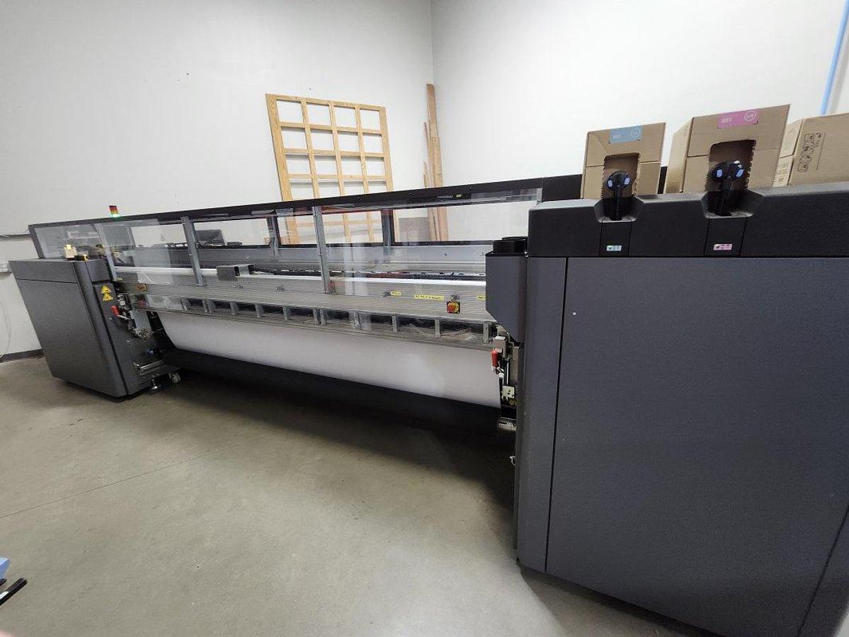 Used 2017 HP Scitex Latex 3200