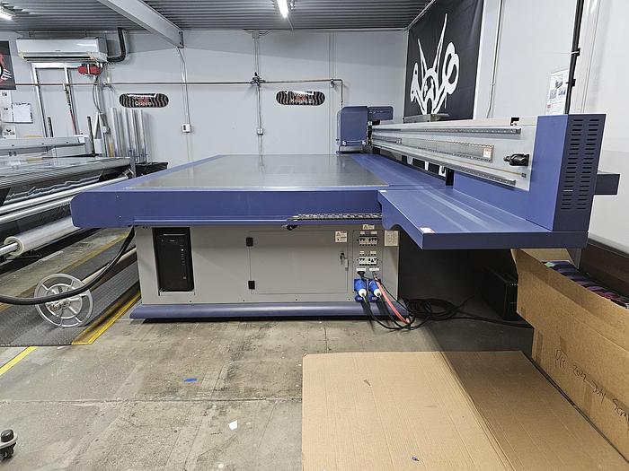 Used 2020 Vanguard VKL300D