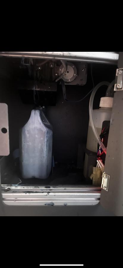 Used 2019 Compress UV600s