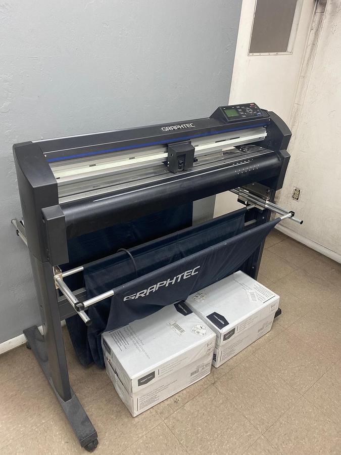 Used 2016 Graphtec FC8600-75