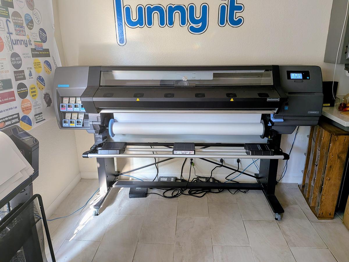 Used 2023 Hewlett-Packard Latex 315 Printer & Cutter Combo