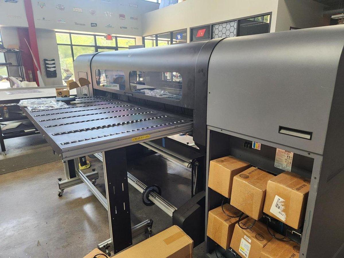 Used 2018 HP Scitex FB550