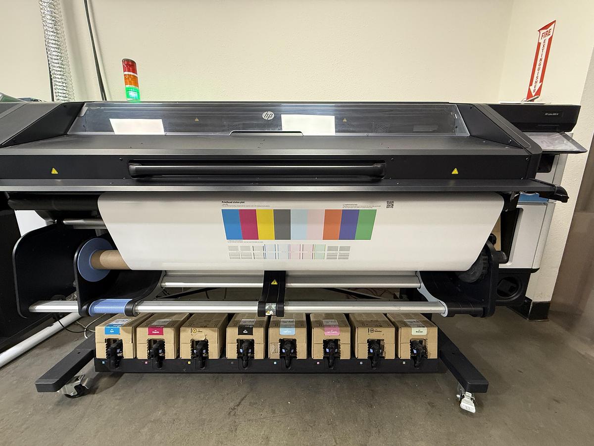 Used 2021 Hewlett-Packard Latex 800W