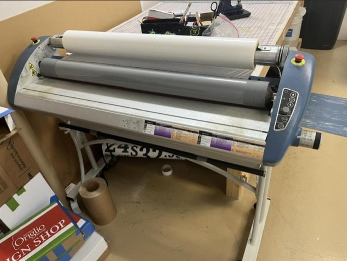 Used 2007 Seal 44 Ultra