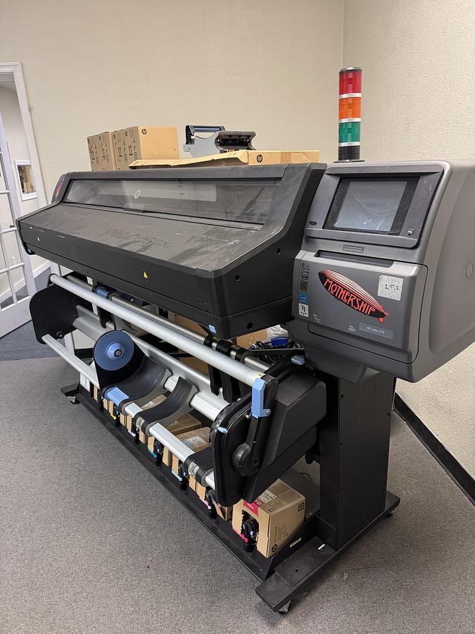 Used 2017 Hewlett-Packard Latex 570