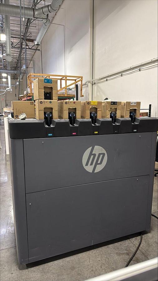 Used 2015 HP Scitex Latex 3100