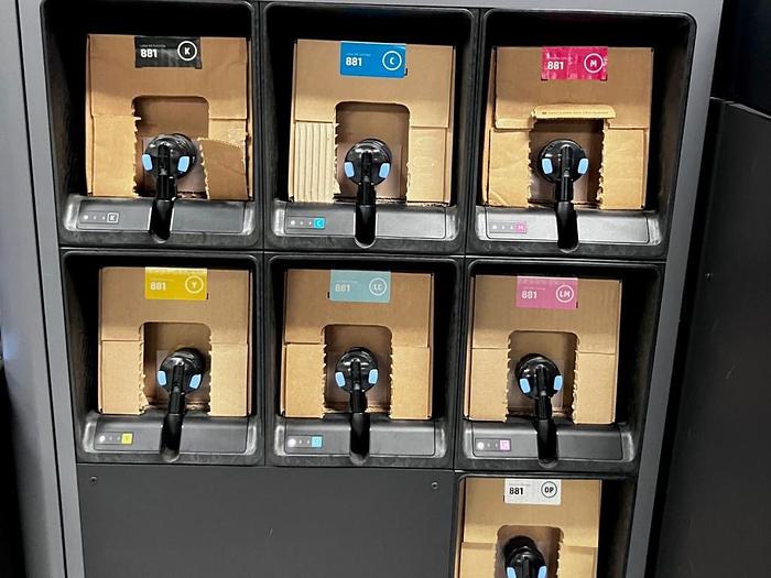 Used 2017 HP Scitex Latex 1500