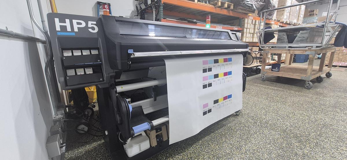 Used 2019 Hewlett-Packard Latex 570